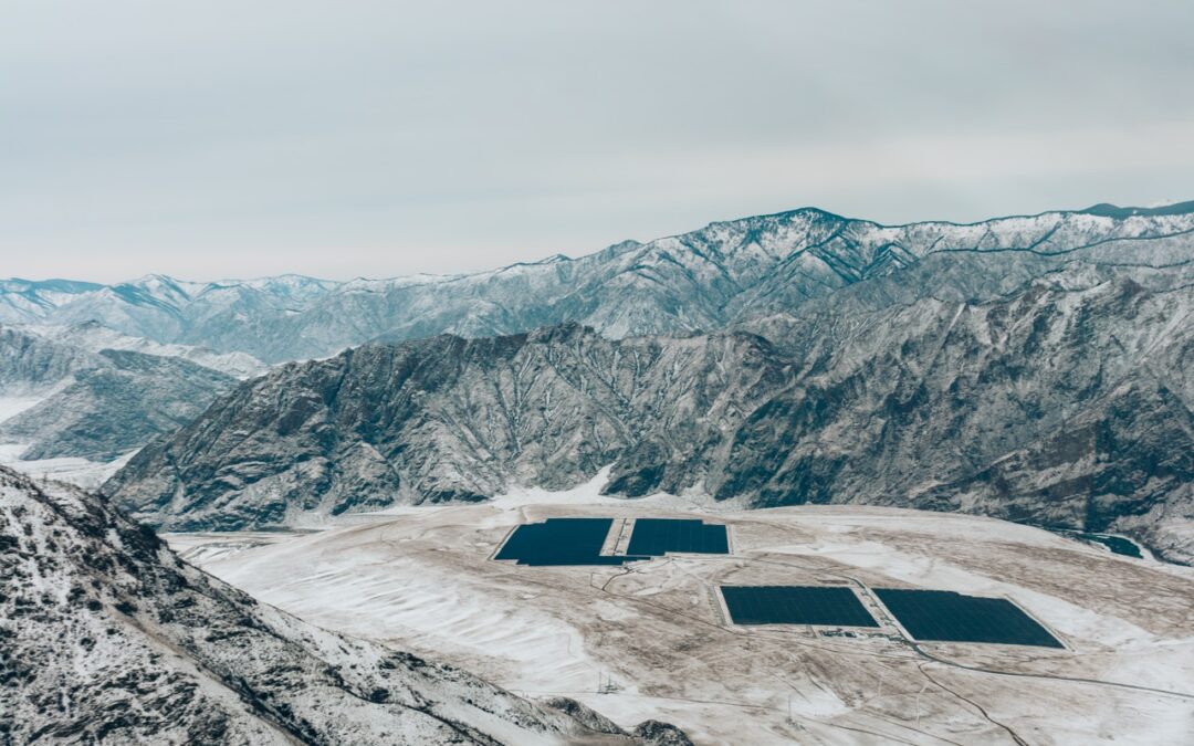 Tout Ce Qu&rsquo;Il Faut Savoir sur un Kit Solaire Autonome Pour Site Isolé